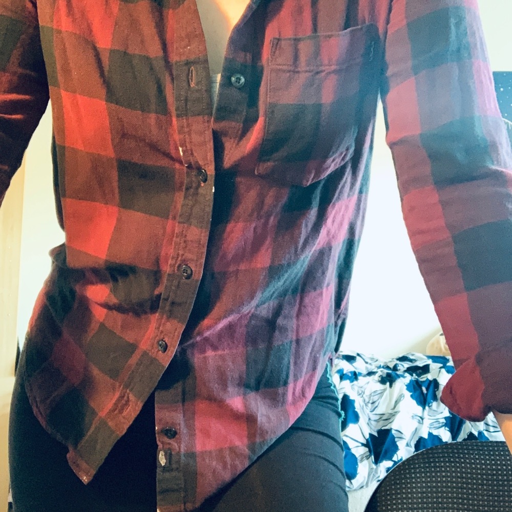 Vans Maroon and Black Grunge Flannel
